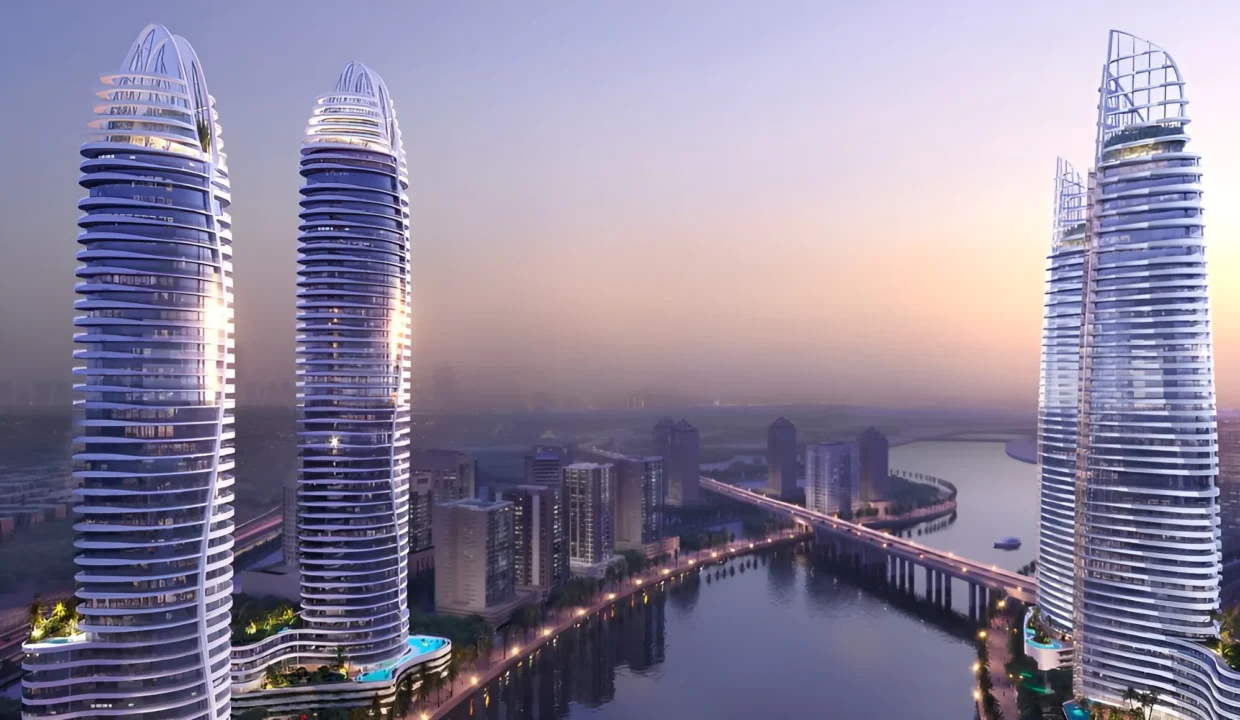 Canal Crown Image - 15