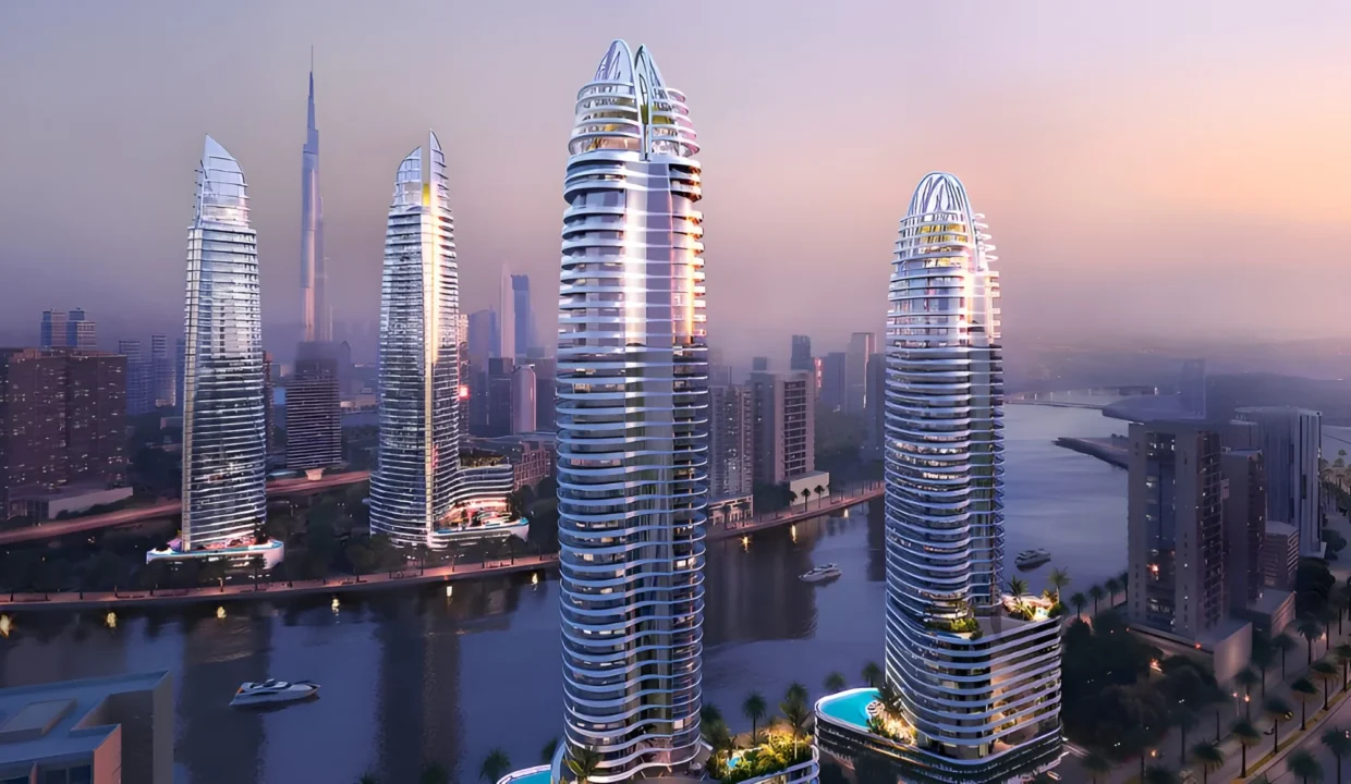 Canal Crown Image - 18