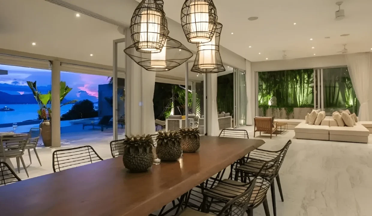 Moonstone - Image 08